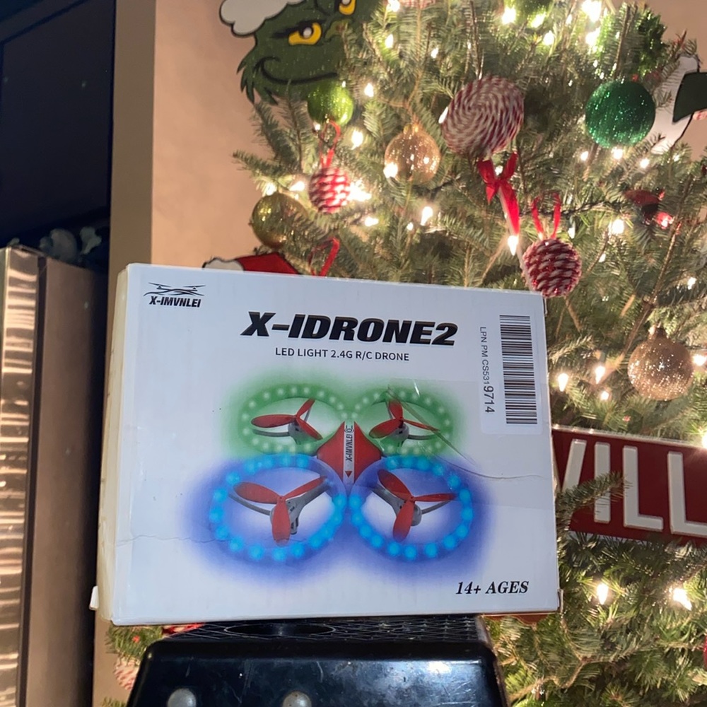 NIB…X-IDRONE2 LED Light 2.4G  R/C Drone 360* 3D Flips
